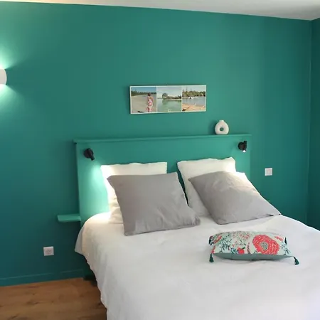 Bread Et Couette Bed and Breakfast Λυών